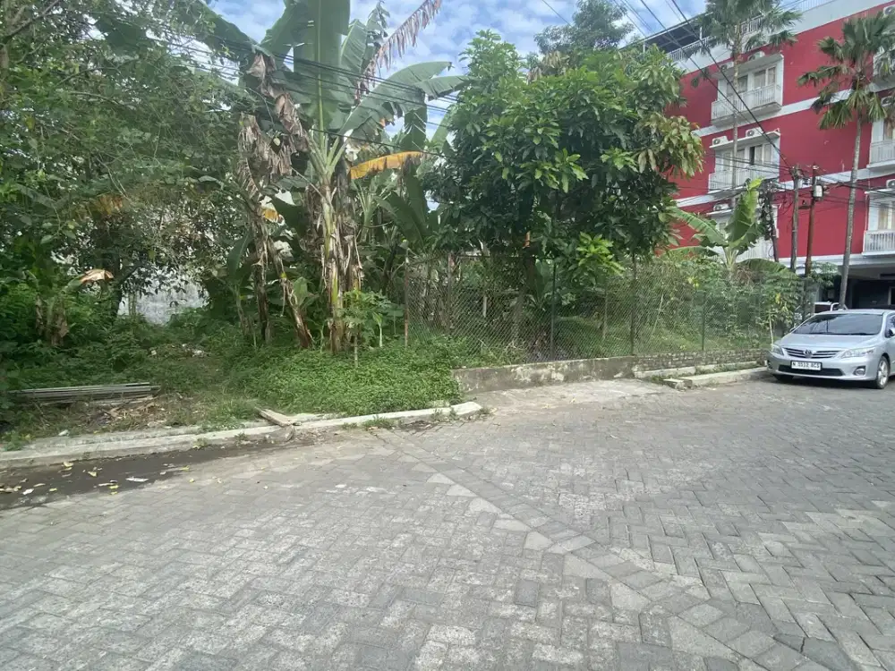 Tanah langka sigura gura 1 menit ke univ brawijaya income 600 jt/thn