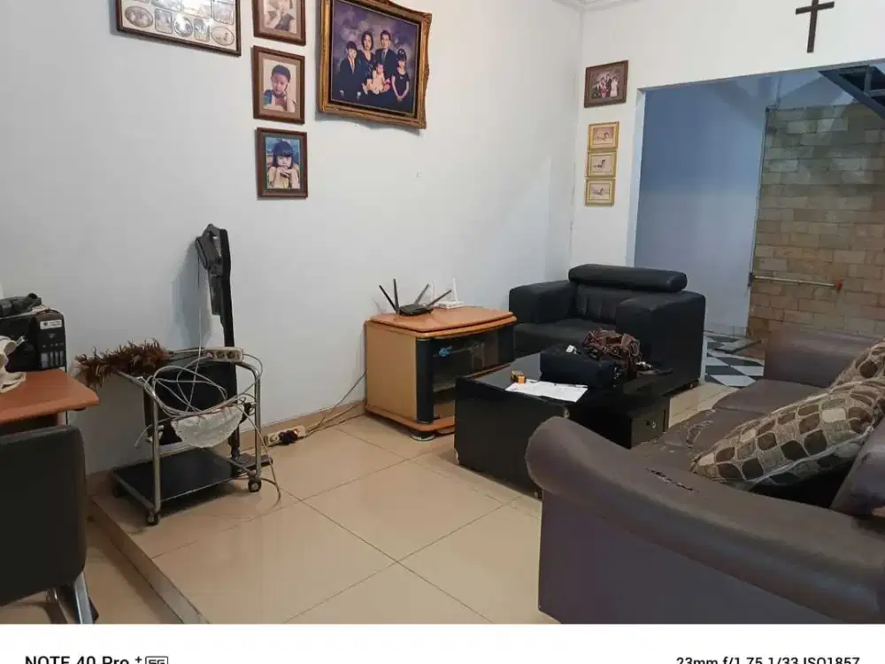 Dijual Rumah Taman Royal 2 Lantai Bagus daerah Tangerang