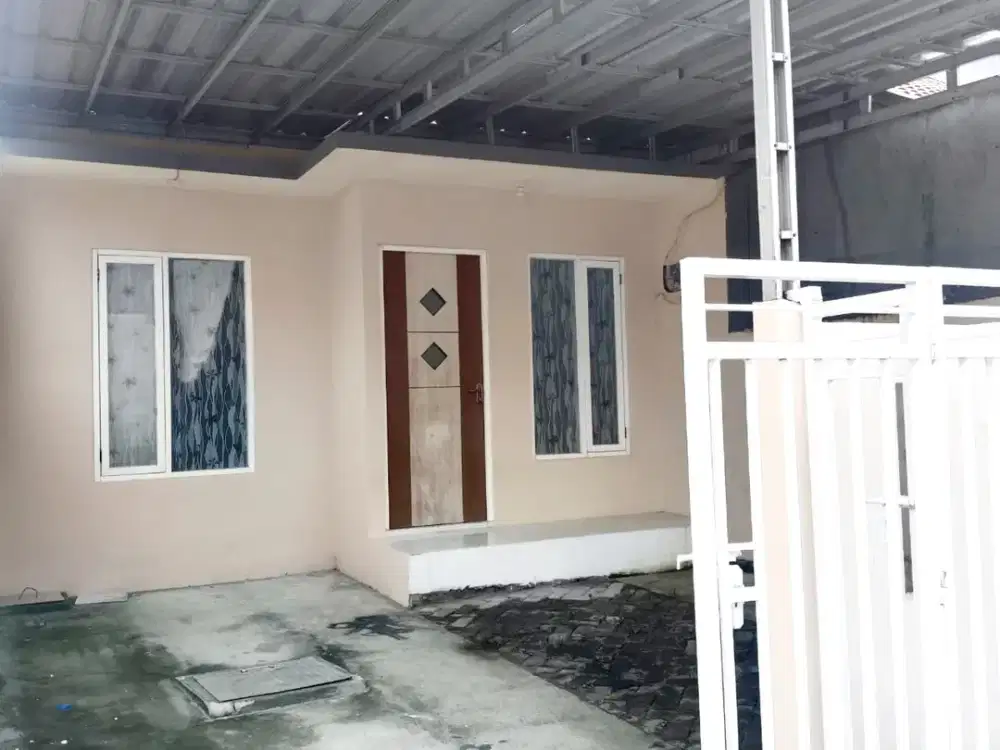 JUAL CEPAT RUMAH 1LT SIAP HUNI TERAWAT di AREA RUNGKUT SURABAYA