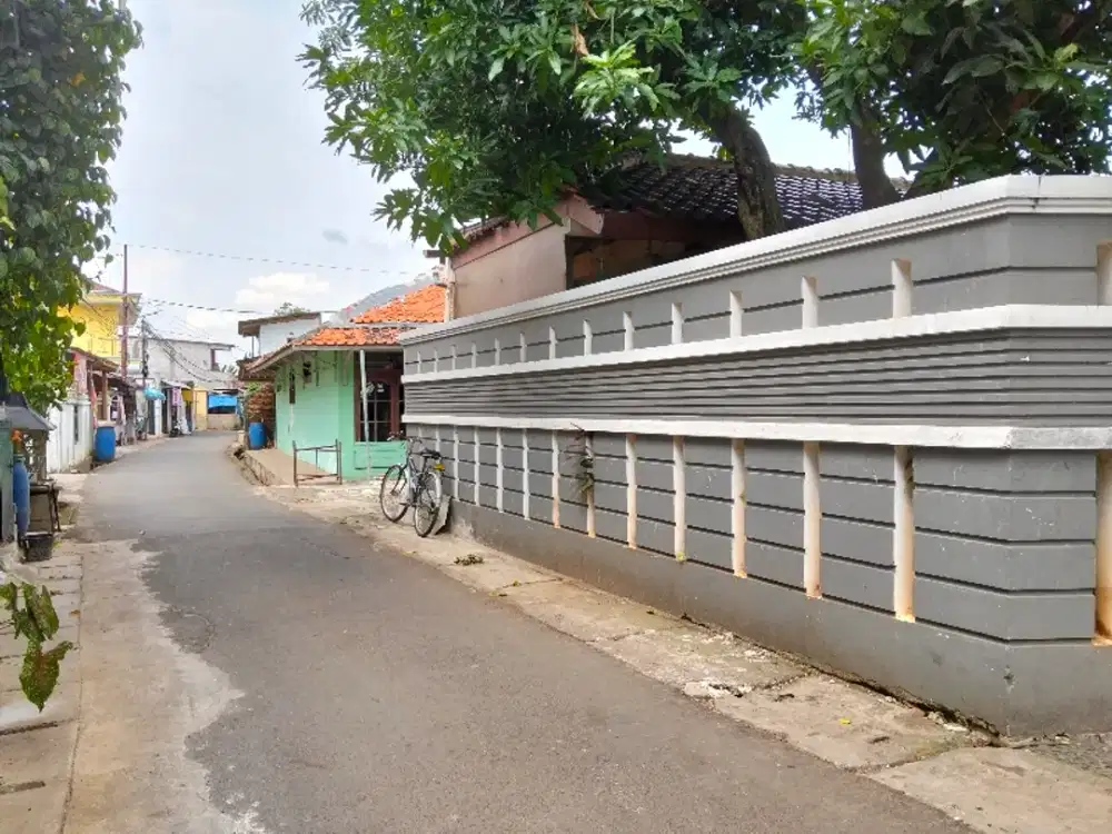 Dijual rumah H Shibi Jakarta Selatan LT 694 m2, LB 200 m2, Rp.3,8 M