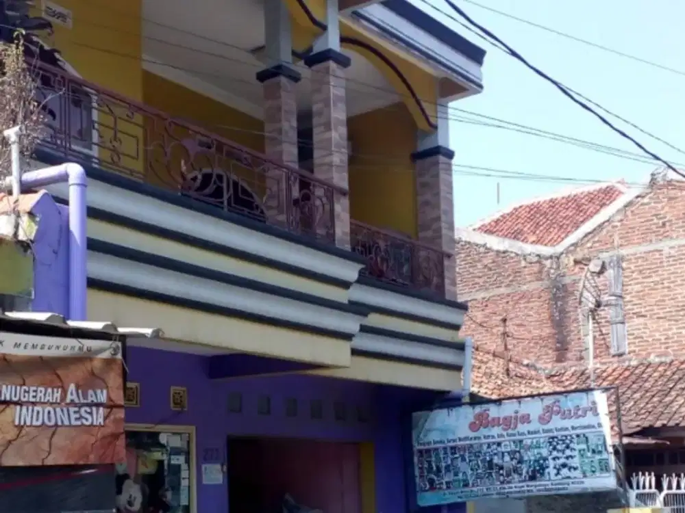 Ruko 2 lantai cocok untuk usaha dengan harga murah