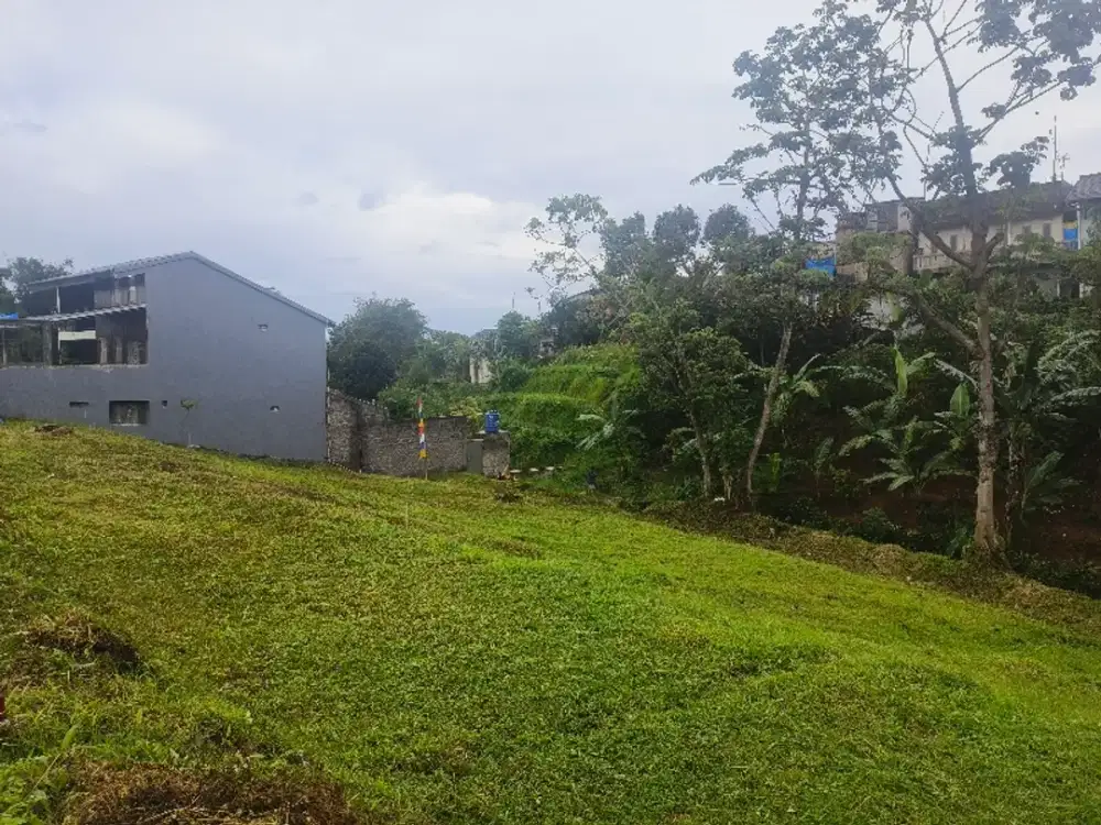 Tanah Luas 350m2 dekat sungai kecil di puncak