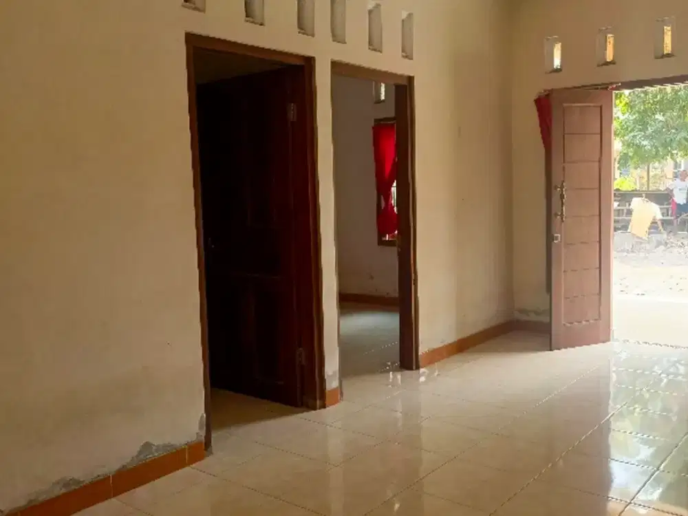 dikontrakkan rumah besar dekat kampus