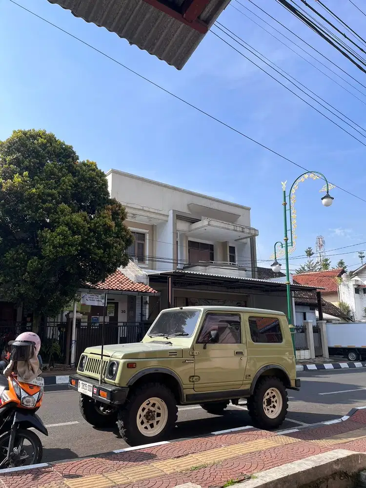 Suzuki Jimny 1982 Bensin