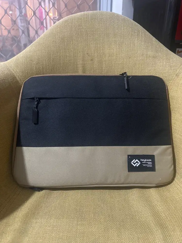 Tas laptop Heylook 14 inci