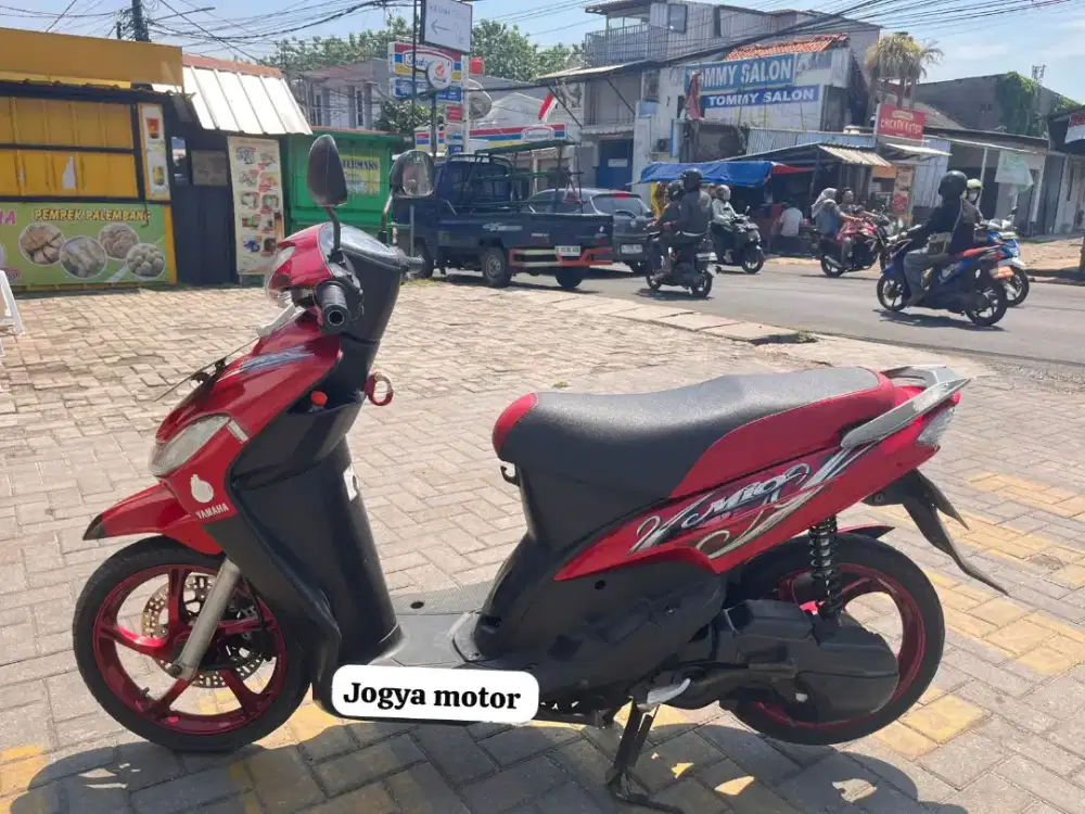 Yamaha Mio tahun 2011 cash
