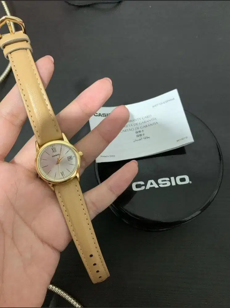 Jam wanita Casio