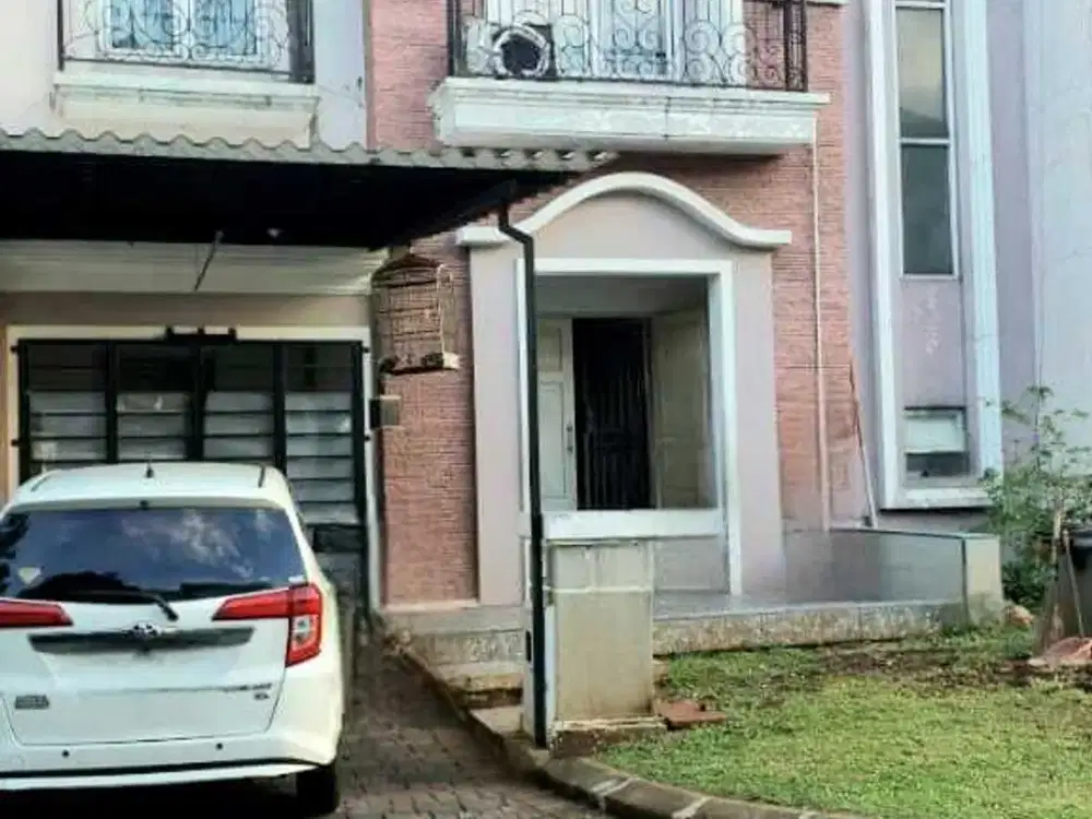 Dijual Rumah 2 Lantai di Taman Crystal Summarecon Serpong