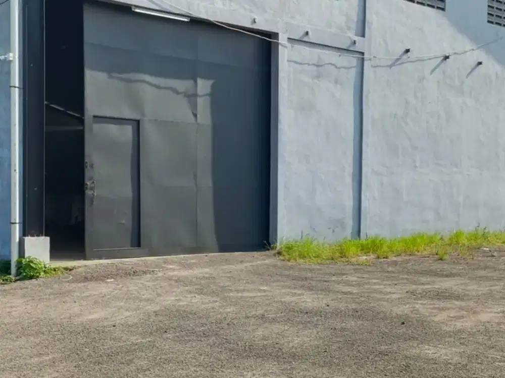 Di sewakan gudang siap pakai di cilengsi