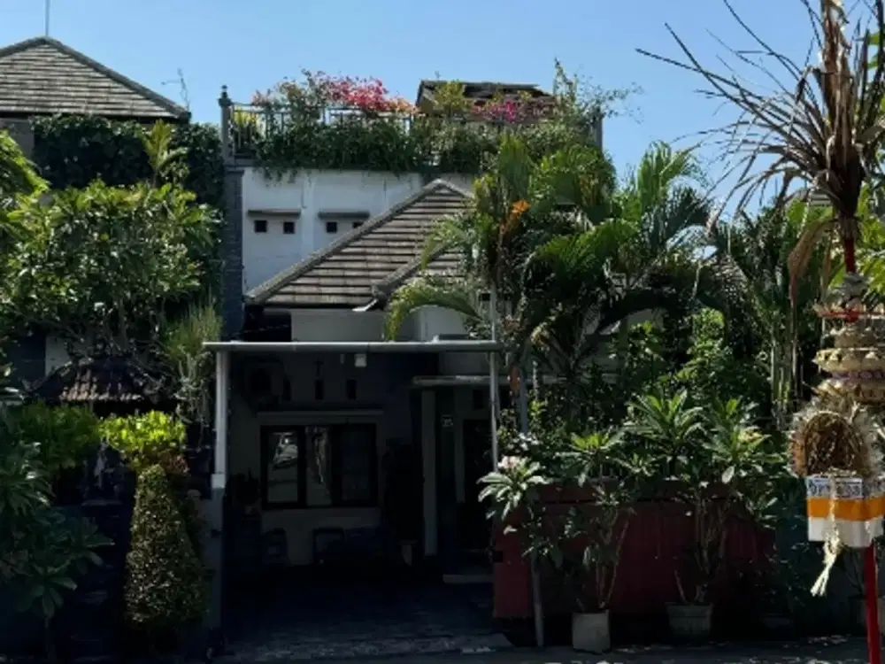 DIJUAL RUMAH 2 LANTAI FULL FURNITURE LOKASI BUDUK