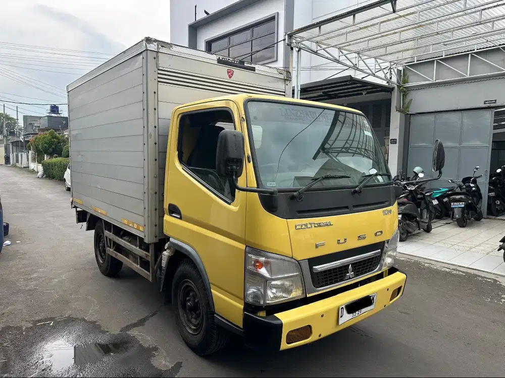 Colt Diesel Engkel CDE 2019 box truck coltdiesel FE71 elf nkr hino nmr