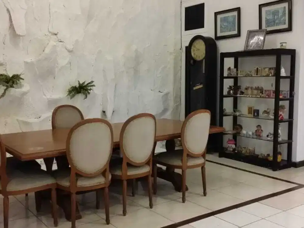 DIJUAL CEPAT RUMAH  KAWASAN ELIT TIDAK JAUH DARI PONDOK INDAH MALL, DE