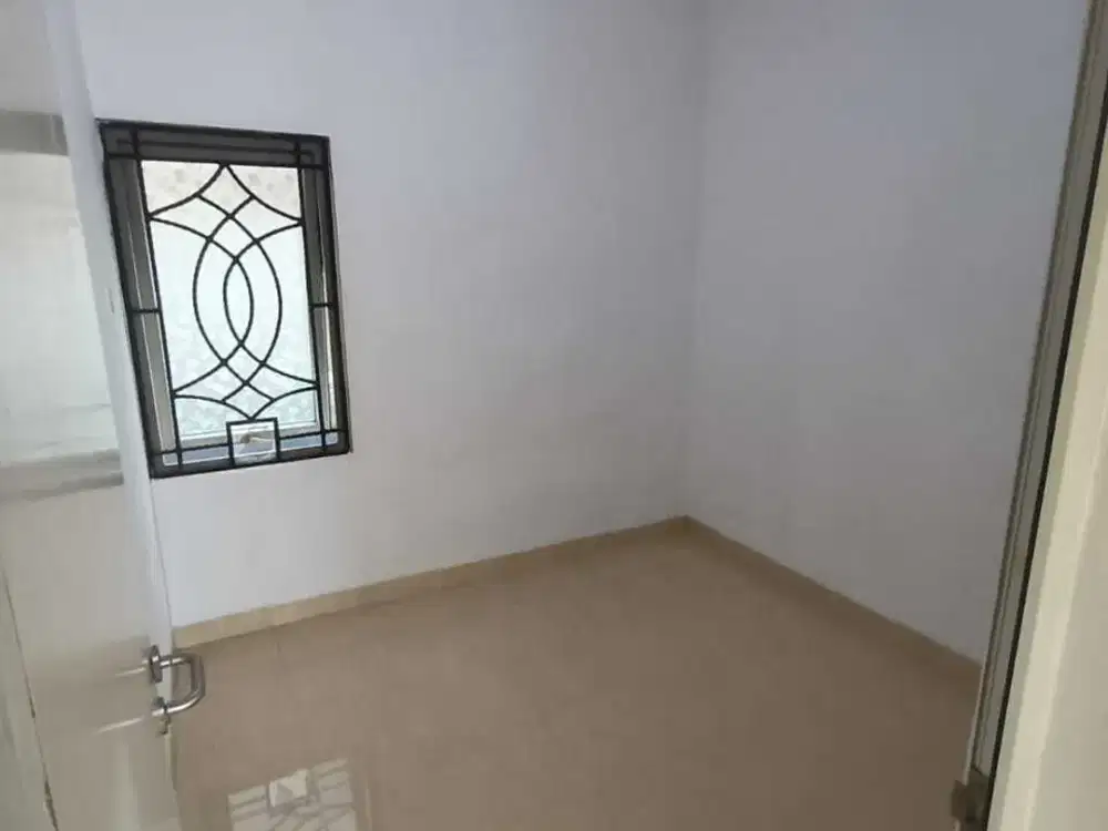Dijual Rumah 2 lantai di Park Residence Cengkareng Jakarta Barat