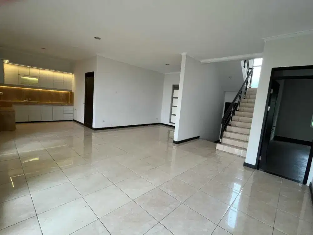 SEWA RUMAH SIAP HUNI TATAR RATNASASIH KOTA BARU PARAHYANGAN