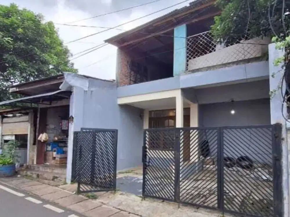 RUMAH CANTIK JL KAMPUNG BARU 2 ULUJAMI JAKARTA SELATAN