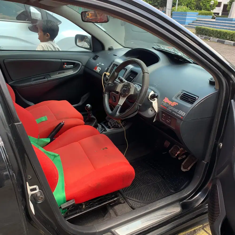 Toyota Vios 2004 Bensin