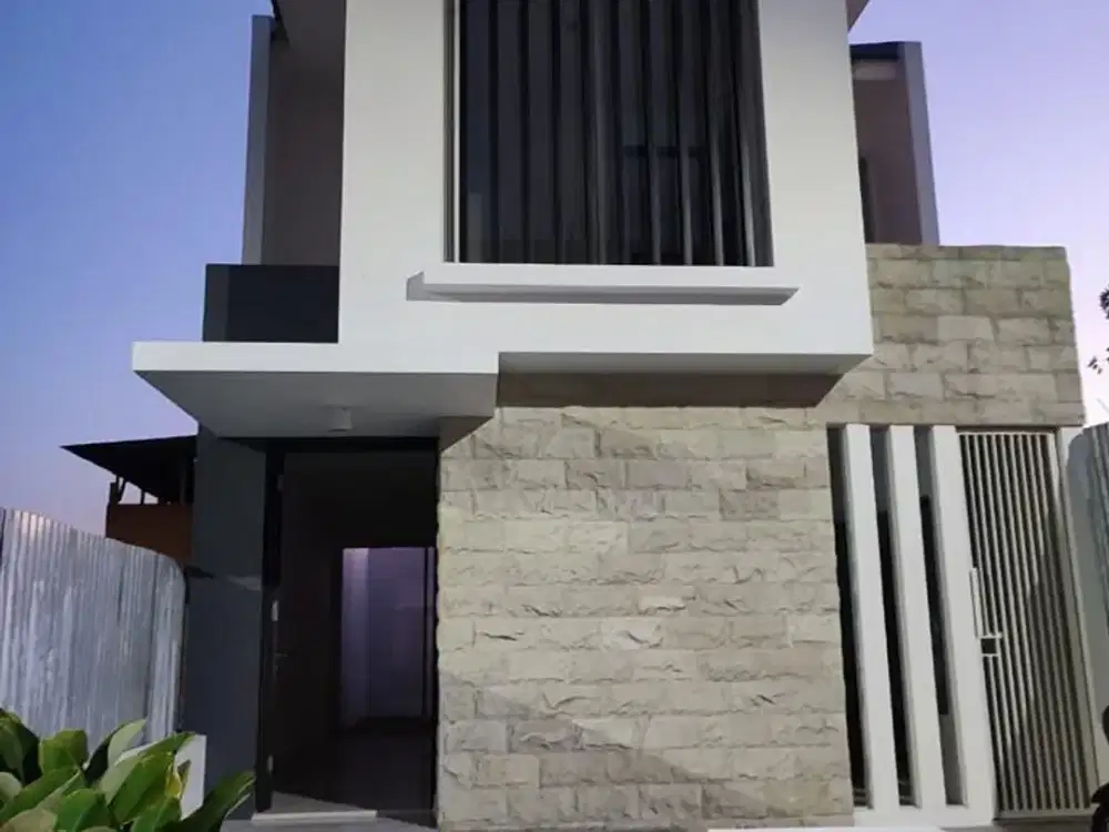 Disewakan rumah baru gress Duan istana cluster  oasia