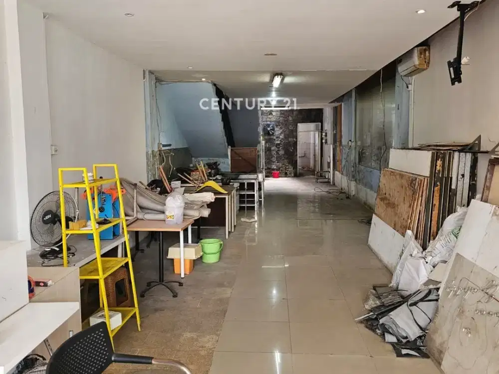Ruko Berlokasi Strategis Cocok Untuk Usaha Kuliner Di Cipete