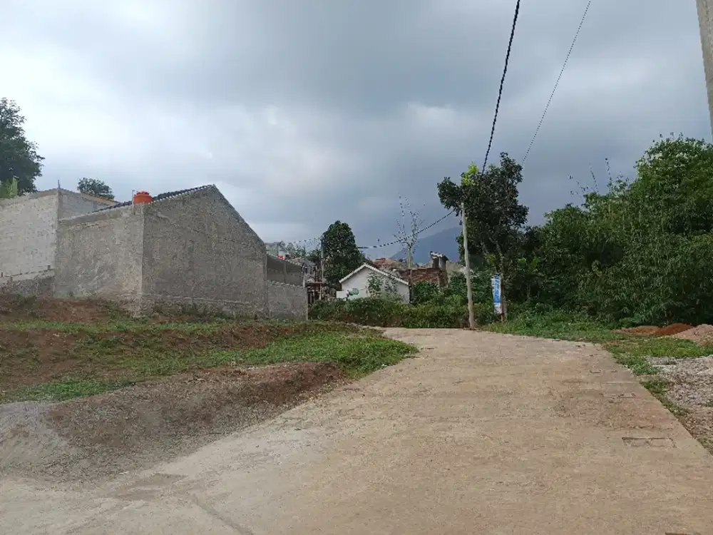 Tanah kavling dekat griya dan borma  cinunuk