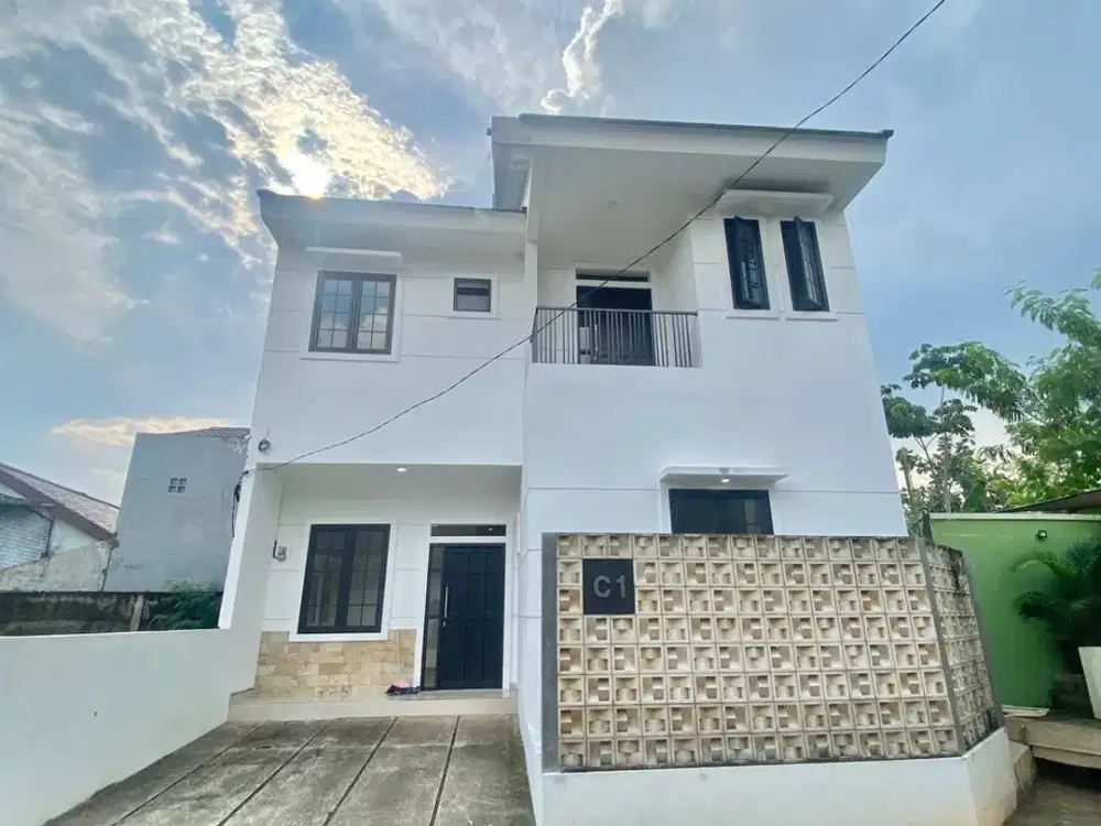 Rumah 2 Lantai Siap Huni! Banyak Bonusnya! Lokasi 3km Dari Tol Depok