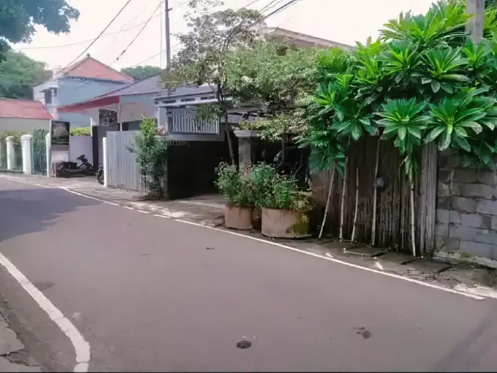 Jual BU rumah besar di cipayung