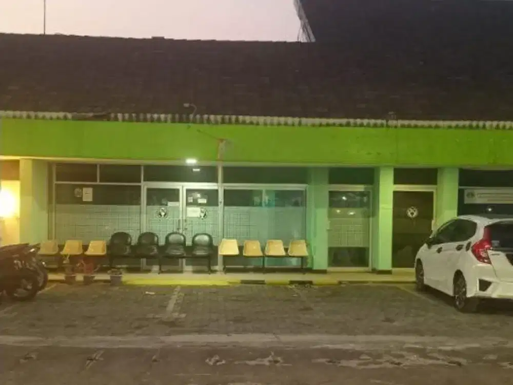 Disewakan Tempat Usaha Lokasi Komersil Duren Sawit, Jakarta Timur