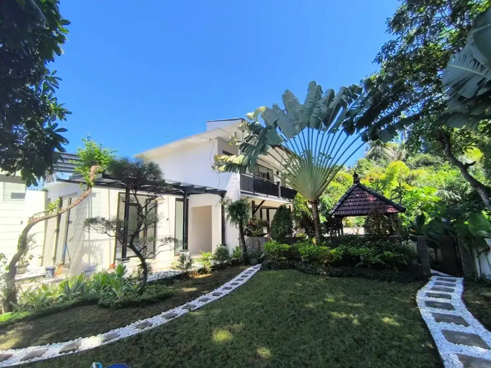Di jual Villa  Lokasi di pering gianyar bali