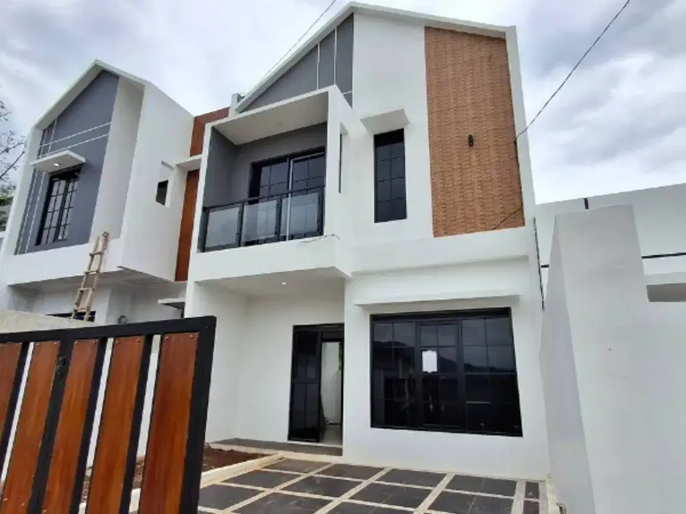 Rumah MURAH 2 Lantai Kodya Bandung di Jatihandap Cicaheum