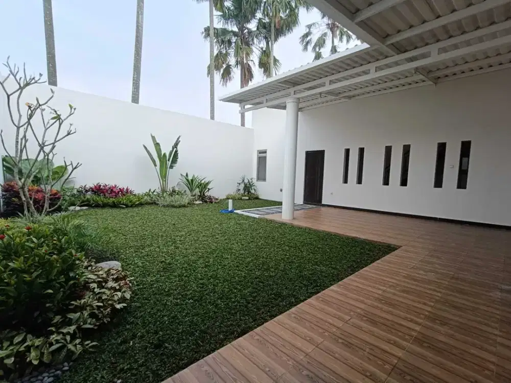 Sewa Rumah KBP Tatar Ratnasasih Semi Furnish Sudah Renovasi 4BR Taman