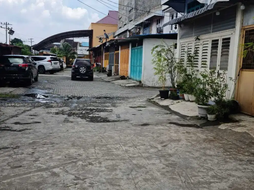 Dijual 2 unit rumah gandeng daerah titi kuning