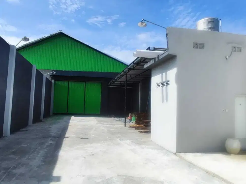 Dijual Gudang Baru Luas 715m2 di Plesungan, Gondangrejo, Akses Tronton
