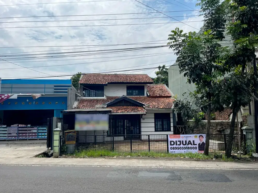 Rumah Luas & Strategis di Cianjur – Lokasi Persis di Pinggir Jalan!