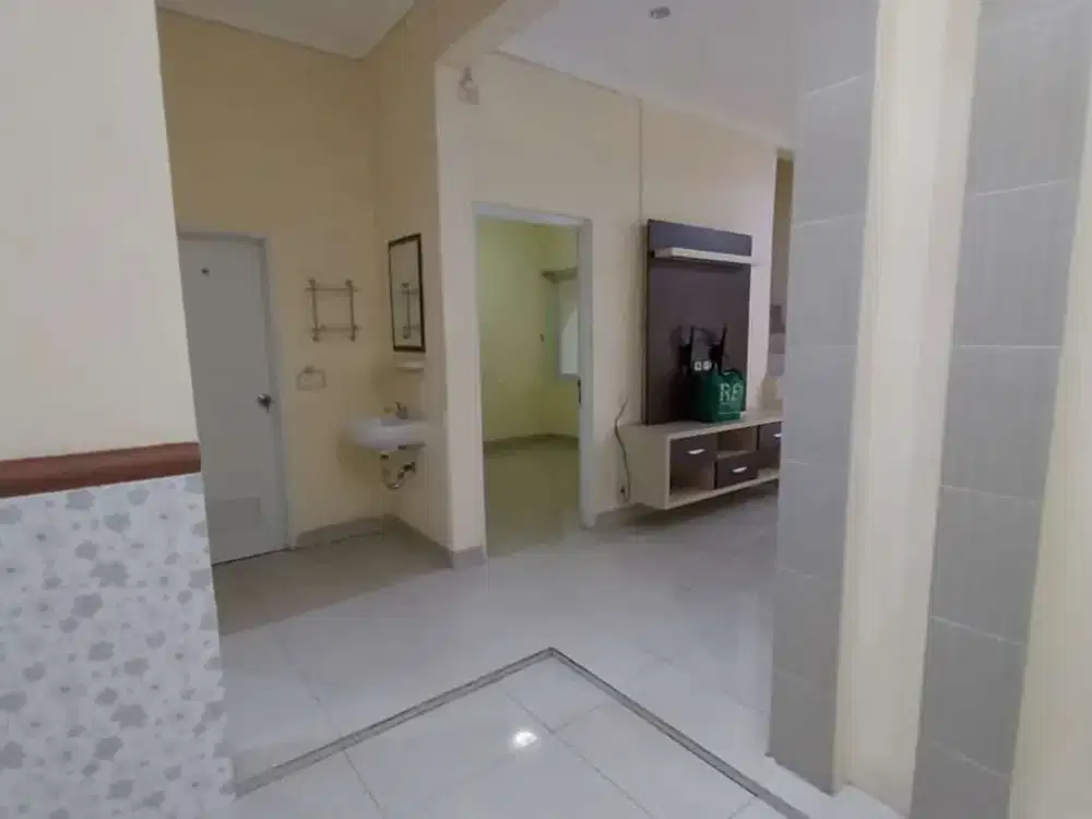 Rumah Asri Siap Huni Sejuk Meadow Green Lippo Cikarang