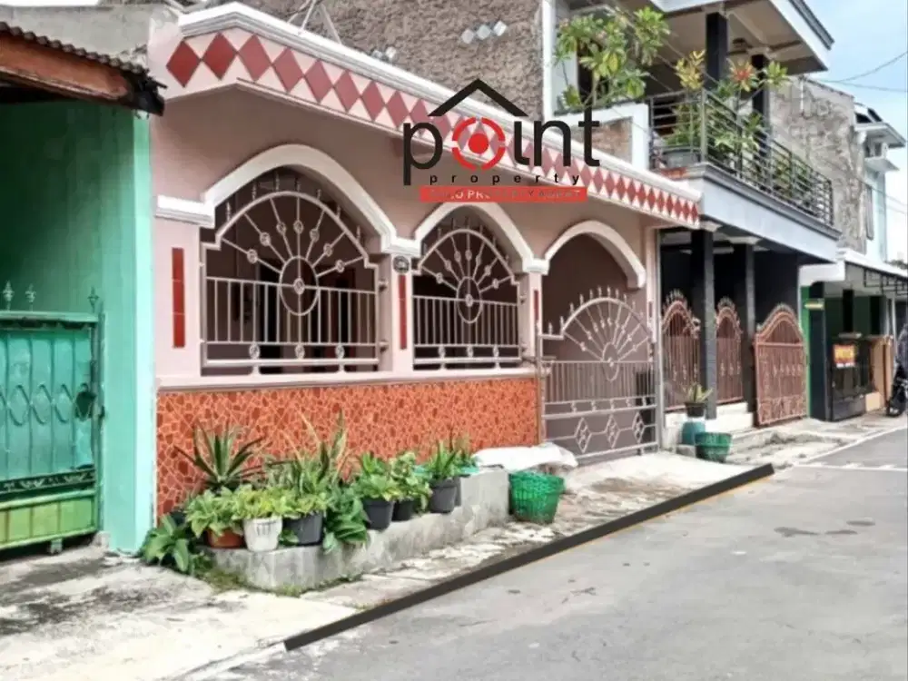 Rumah Bagus Siap Huni SHM di Jaten Dekat ke Kampus UNS