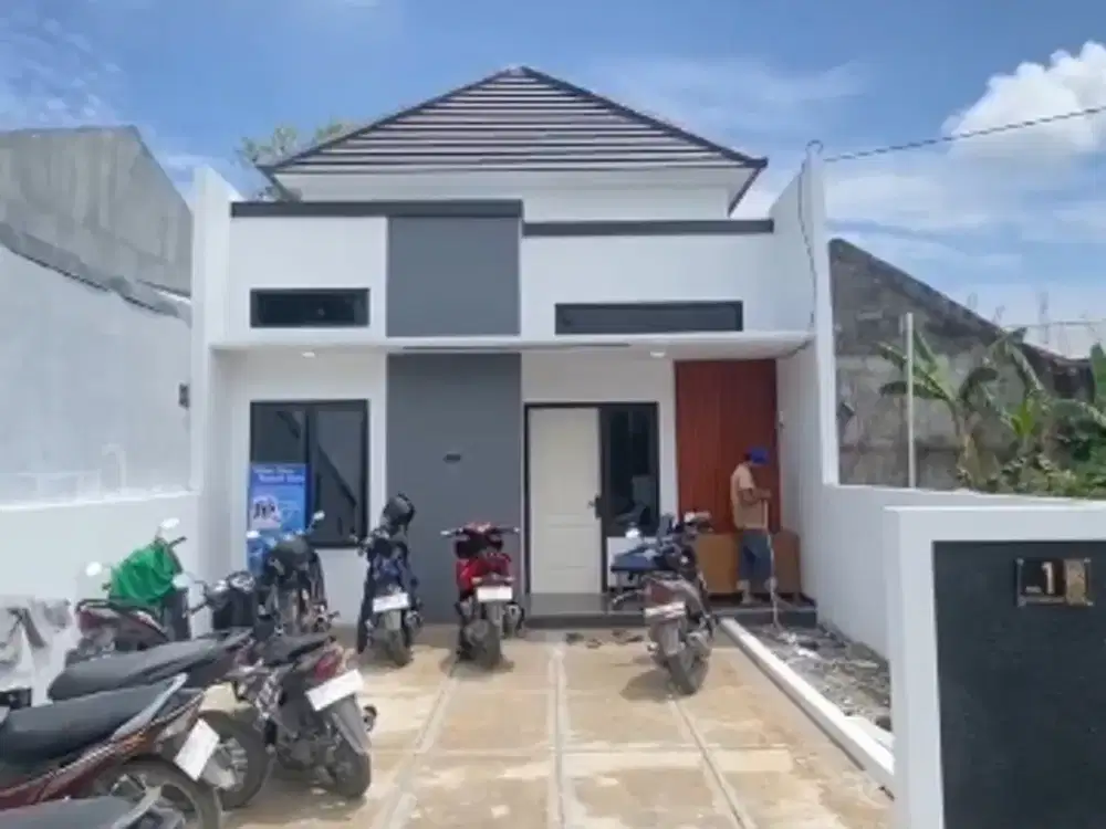 rumah 3 k.tidur di tlogomulyo dekat SMPN 34