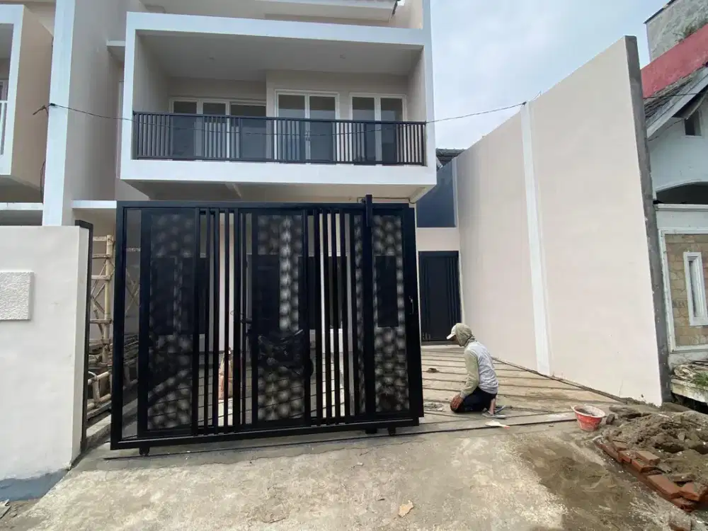 Rumah pakis murah 3 menit ke araya dan kampus binus dkt sawojajar