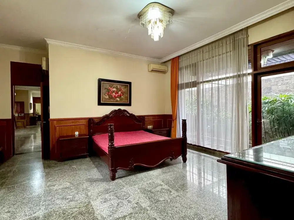 Sewa Rumah Mewah di Kebagusan Jakarta Selatan