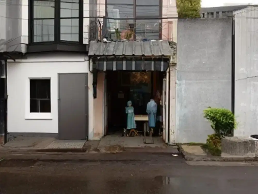 Rumah 2 lantai Margahayu raya 300 ++jutaan