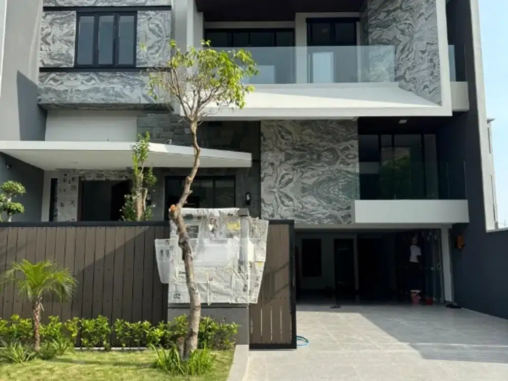 Rumah Mewah Premium Split level Baru di citraland