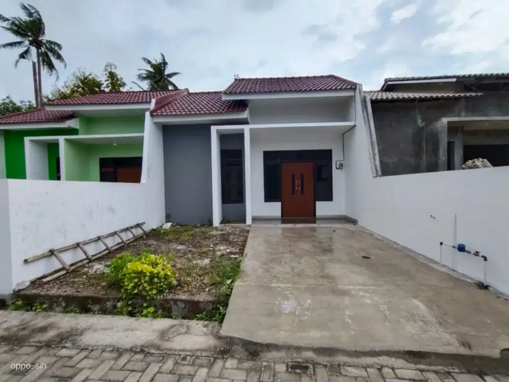 Rumah luas 103 di bangetayu wetan Semarang timur