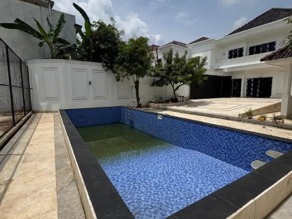 Jagakarsa Brand New Modern Classic House Dalam Komplek