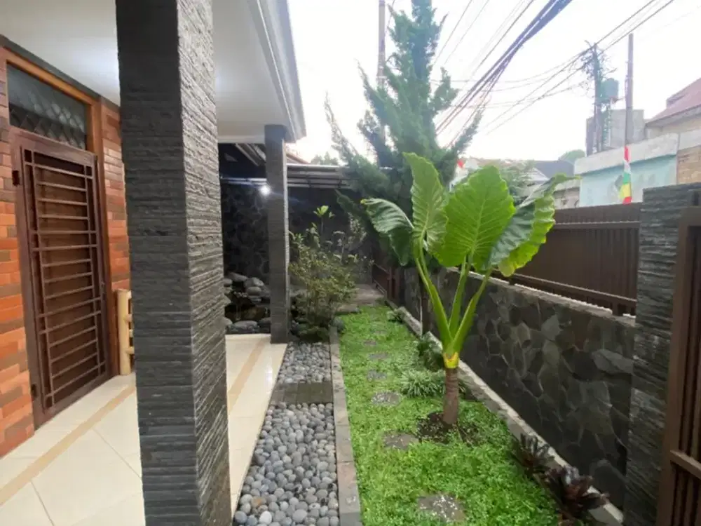 Dijual Rumah Nyaman Asri Terawat Lokasi Strategis di Pasirhuni