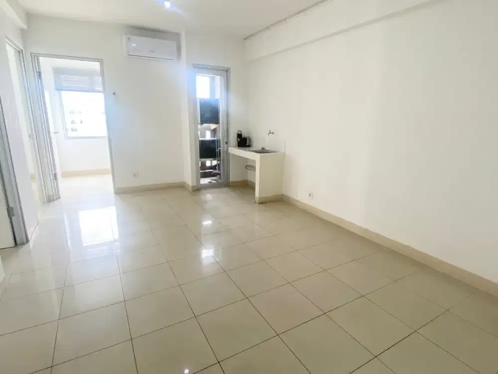 Green Bay Pluit sewa 3 Bedroom Kosongan sudah Free 2 AC Harga Nego