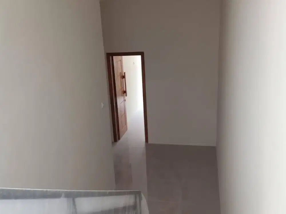 Hanya 1Man Rumah Baru 2 Lantai Semolowaru Dekat Manyar, Ngagel, Untag