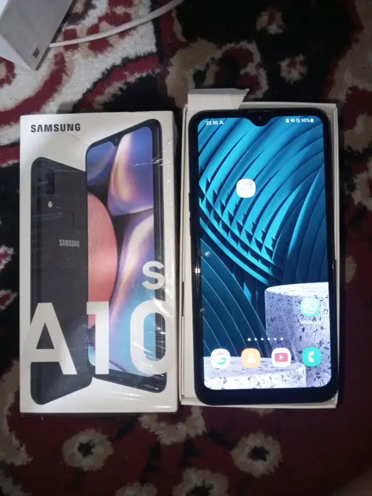 Samsung a10s 2/32