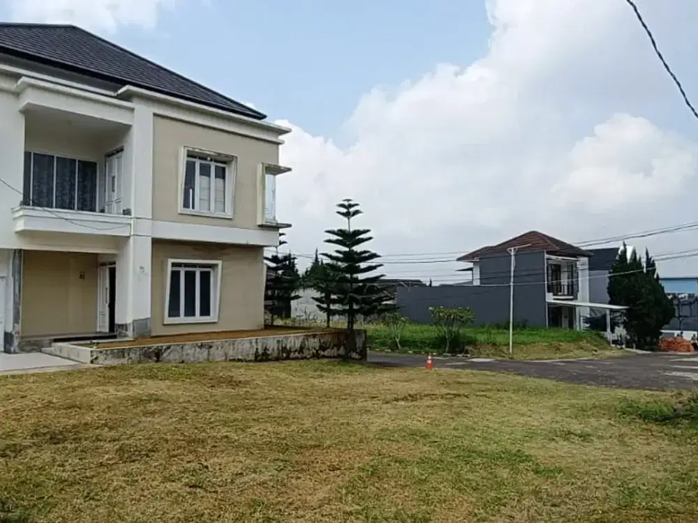 Dijual Rumah Mewah La Palma Selabintana Sukabumi