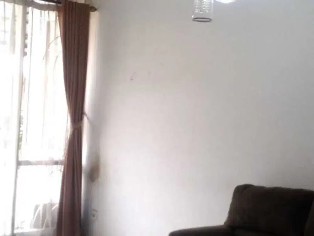Sale Rumah Nyaman Siap Huni Dikawasan Istana Regency Sudirman, Bandung
