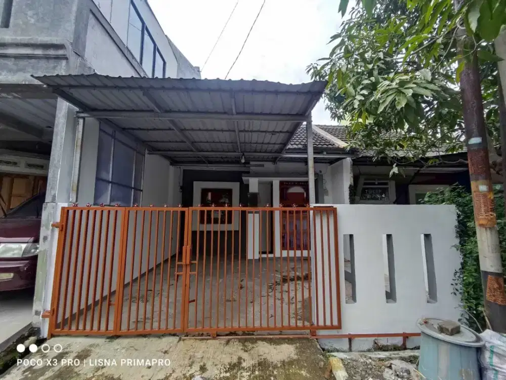 Rumah siap huni cluster Adipura 400 jutaan