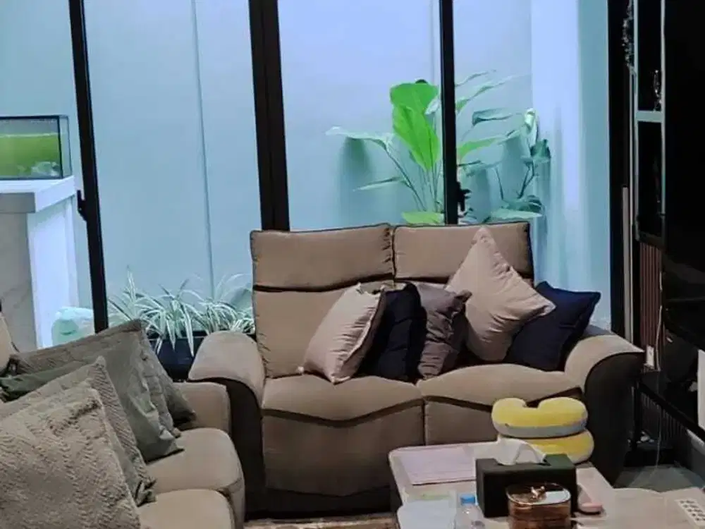 Disewakan rumah full furnish di Wisteria Metland Menteng Cakung