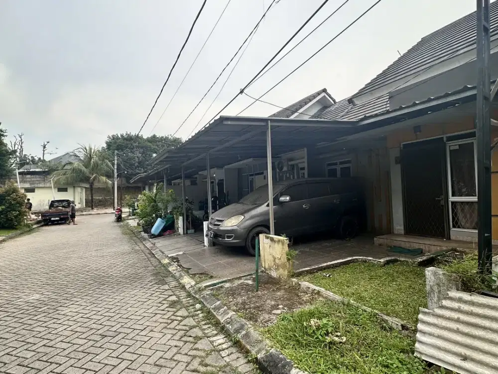 Dijual cepat rumah butuh renovasi apa adanya di metland cileungsi